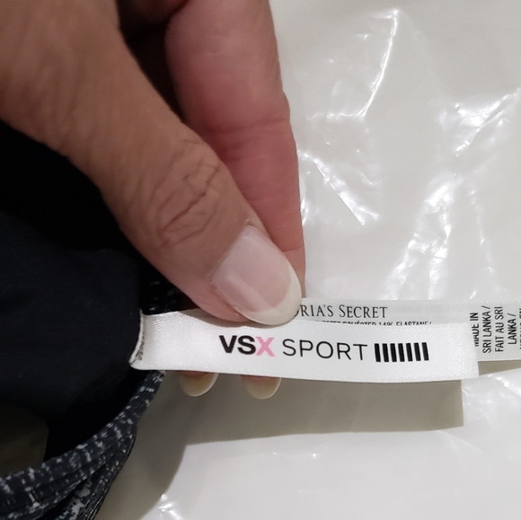 Victoria's Secret X Sport Medium - Picture 4 of 5